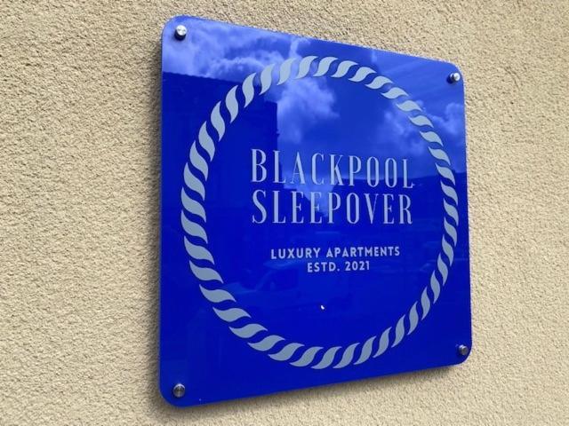 Blackpool Sleepover Apartment 2 Free Parking Sleeps 6 Экстерьер фото